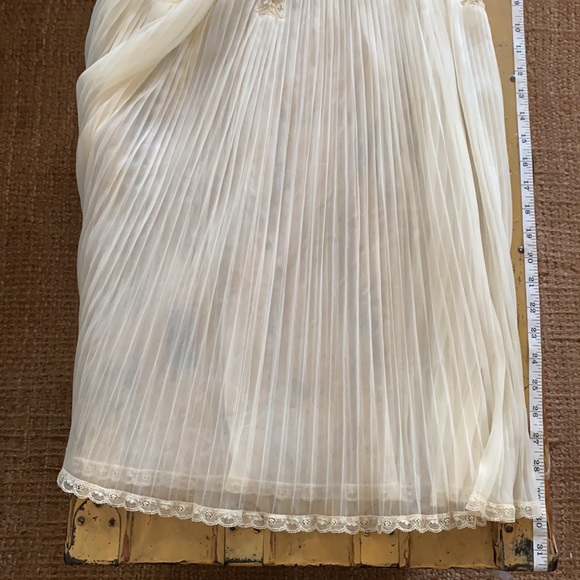 60S 70S VINTAGE | VANITY FAIR IVORY PLEATED SHEE BOHO VINTAGE LINGERIE S VTG USA - Picture 7 of 17